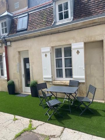 Le Duplex Des Ducs Leilighet Dijon Eksteriør bilde